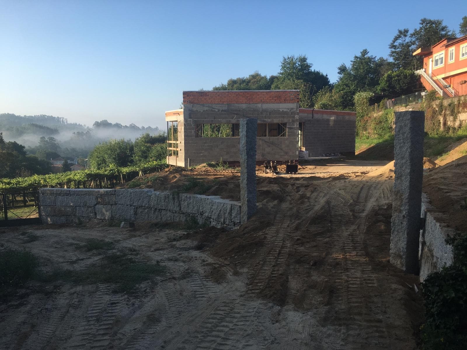 Construcción de una vivienda unifamiliar en Ponteareas - Imagen 1