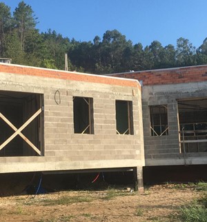 Construcción de una vivienda unifamiliar en Ponteareas